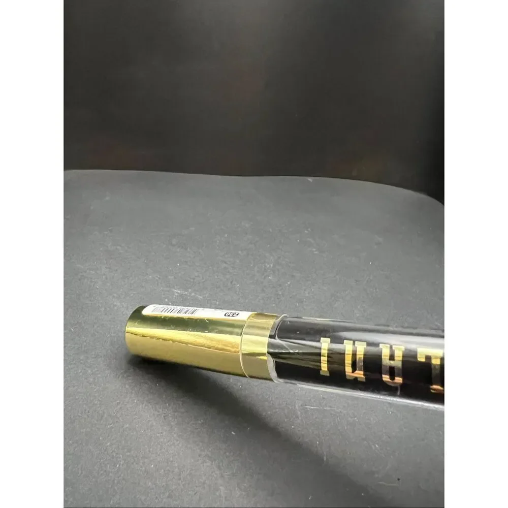 New Sealed Milani Stay Put Liquid Lip Longwear Lipstick Villain Era 230 Black